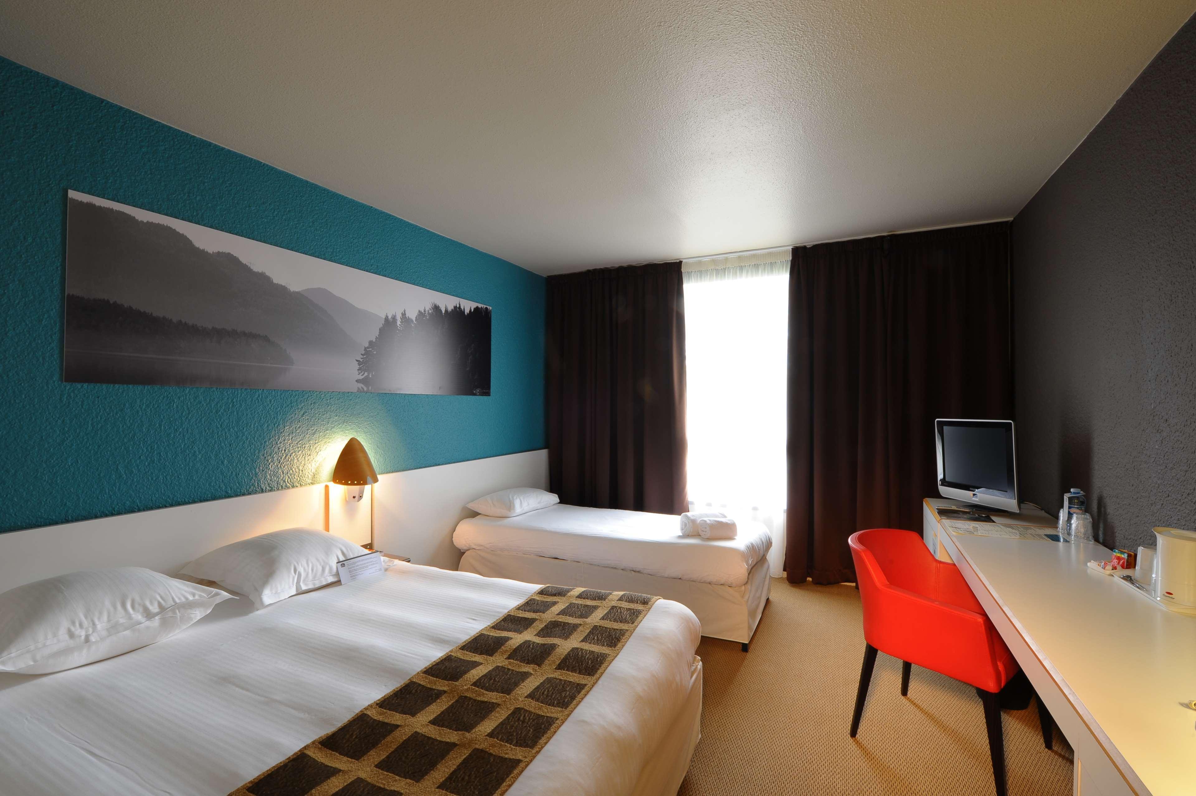 Best Western Porte Du Forez Андрезьё-Бутеон Экстерьер фото