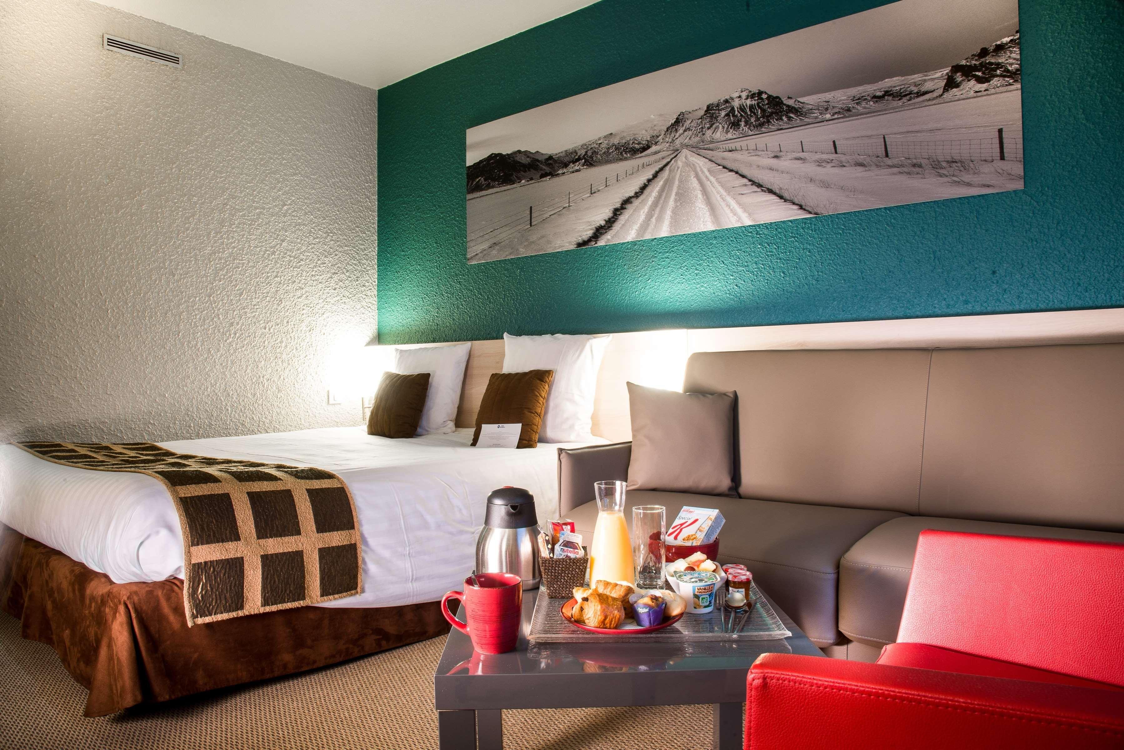 Best Western Porte Du Forez Андрезьё-Бутеон Экстерьер фото